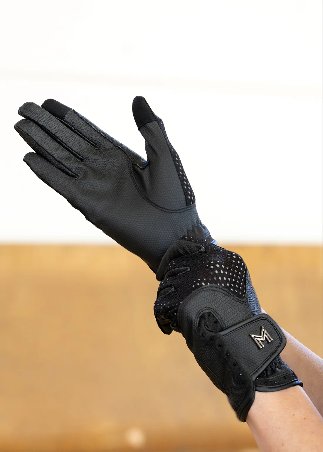 LUVAS AVA BLACK MAXIMILIAN EQUESTRIAN